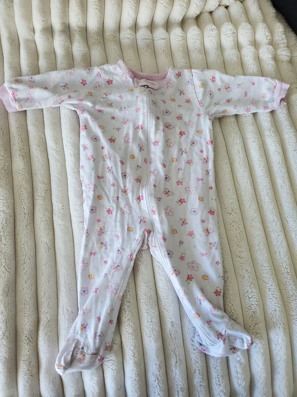 Gerber Baby Girls Pink Floral Footed One-Piece Onesie Pajama